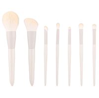 Technique PRO Feather Lite Makeupbørste Sæt - 7 Makeupbørster