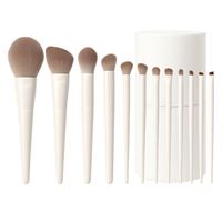 Technique PRO Cloud Makeupbørste Sæt - 12 Makeupbørster med Cup Case