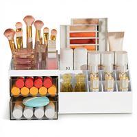 UNIQ Makeup Organizer med Skuffer - Hverdags-luksus til Nem Styling