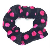Scrunchie hårelastik, sort med lyserøde polkaprikker